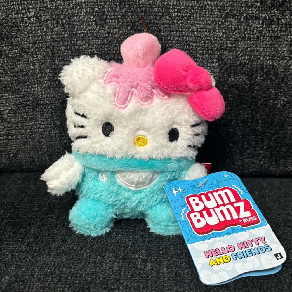 Bum Bumz Hello Kitty Stuffed Animal - Pink and Blue Sundae Food Truck Series